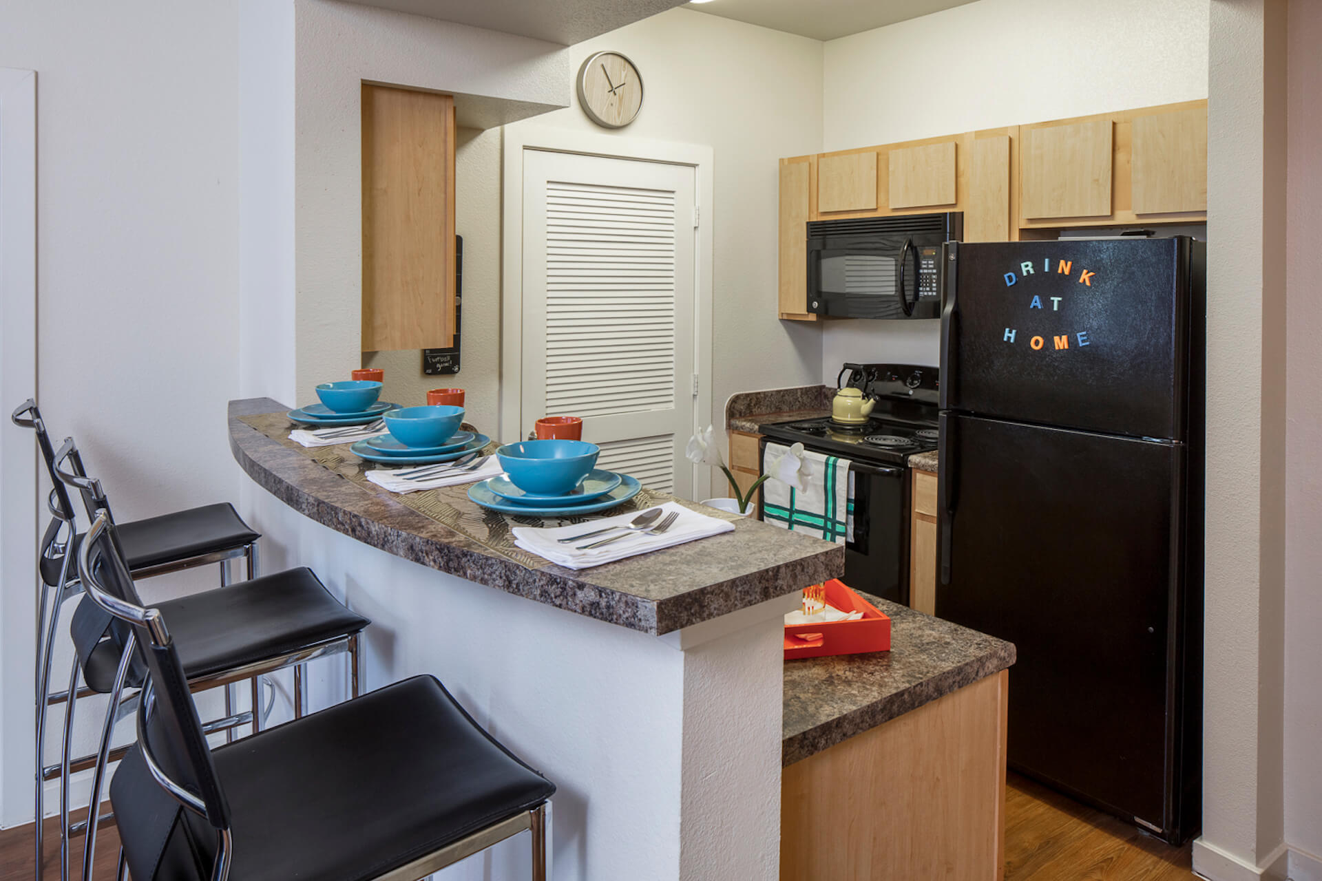 kitchen area at republic at sam houston apartments